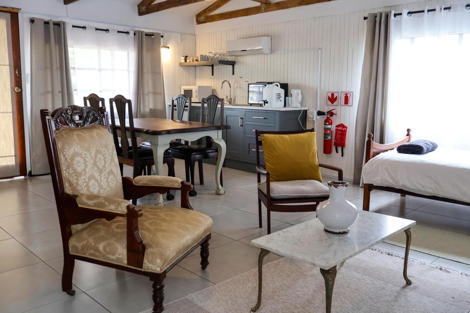 Stonehaven Apartment *